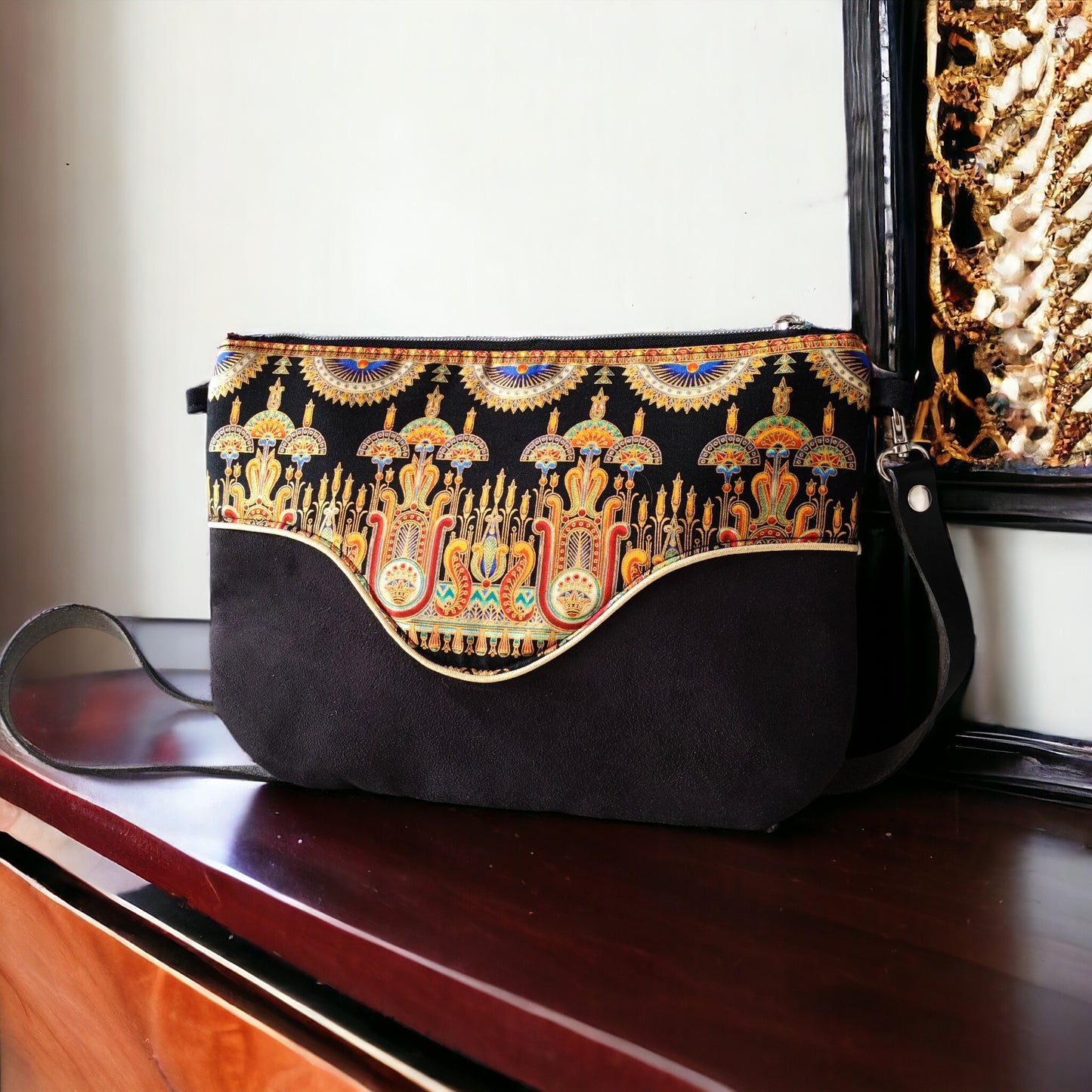 Sac Pils noir et or