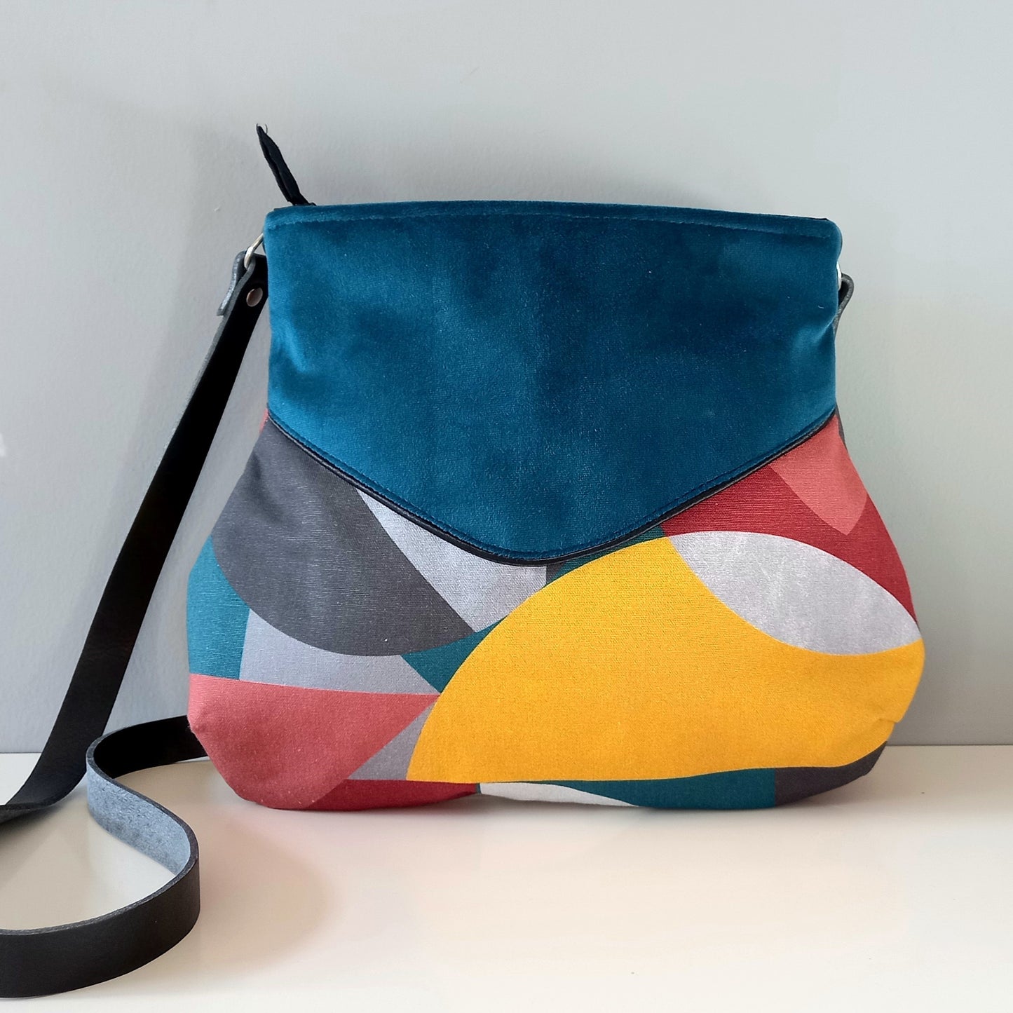 Sac Poire velours graphique