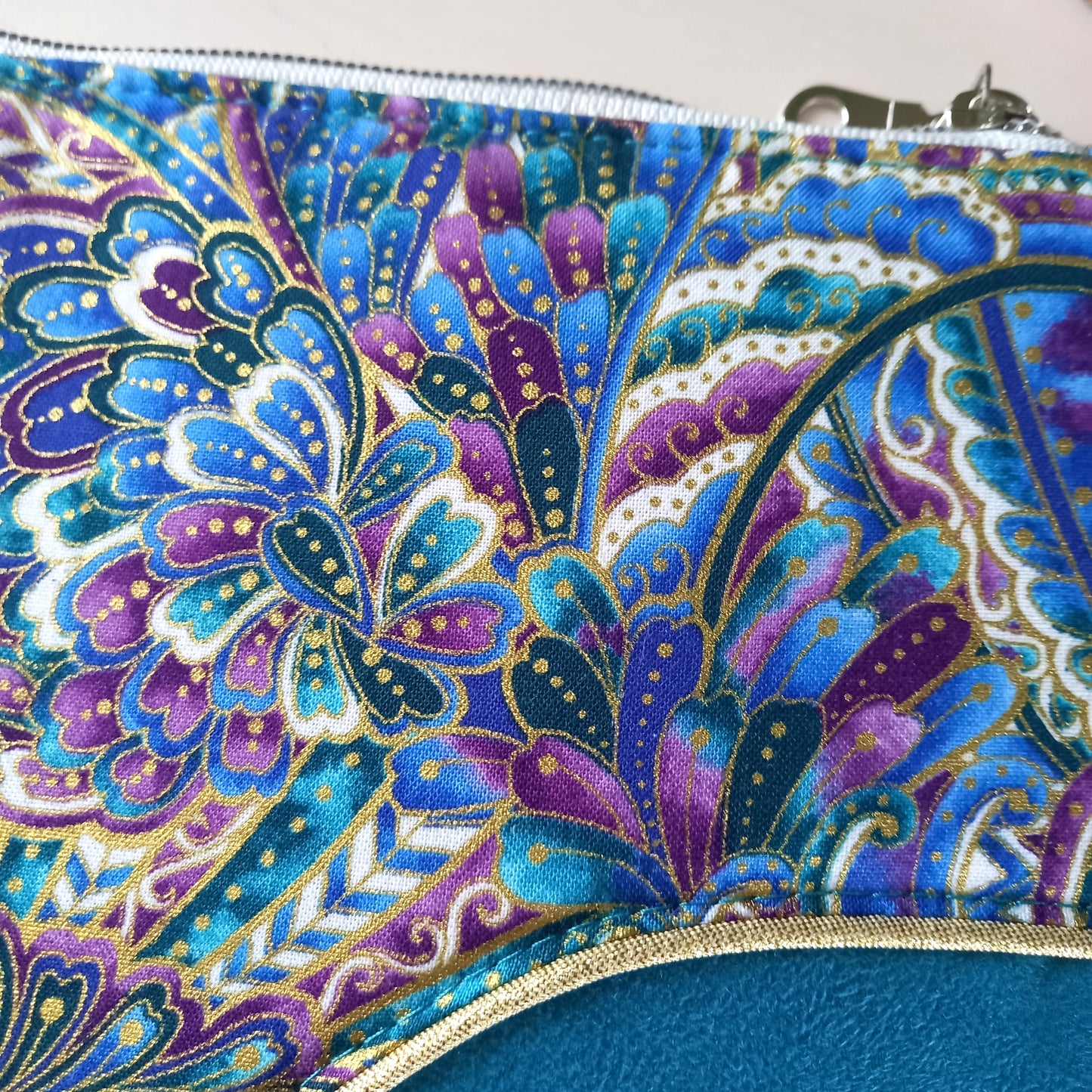 Sac Pils turquoise arabesques violet or